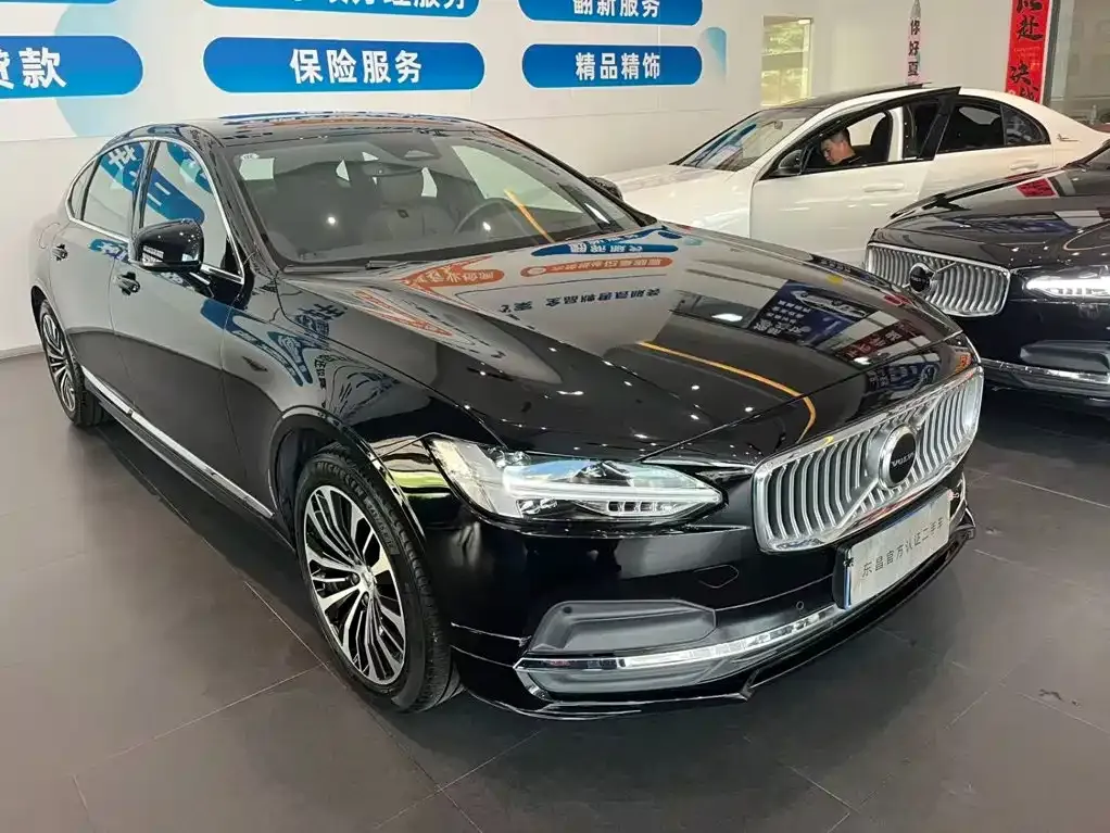 Volvo S90 — фото 9