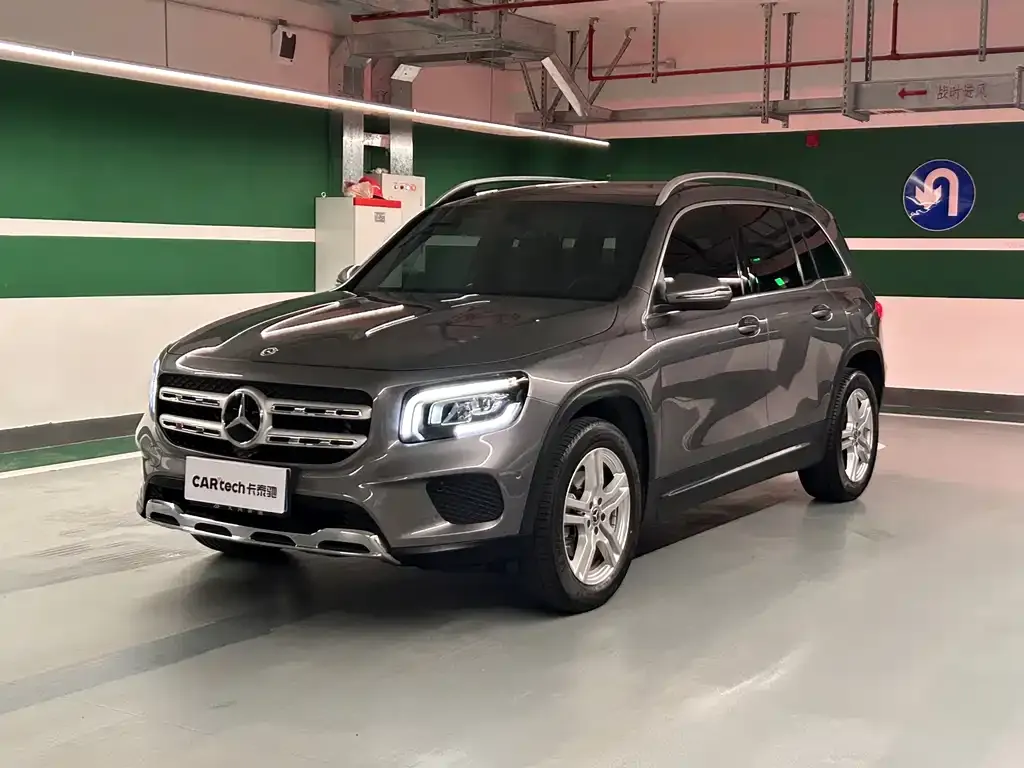 Mercedes-Benz GLB — фото 1