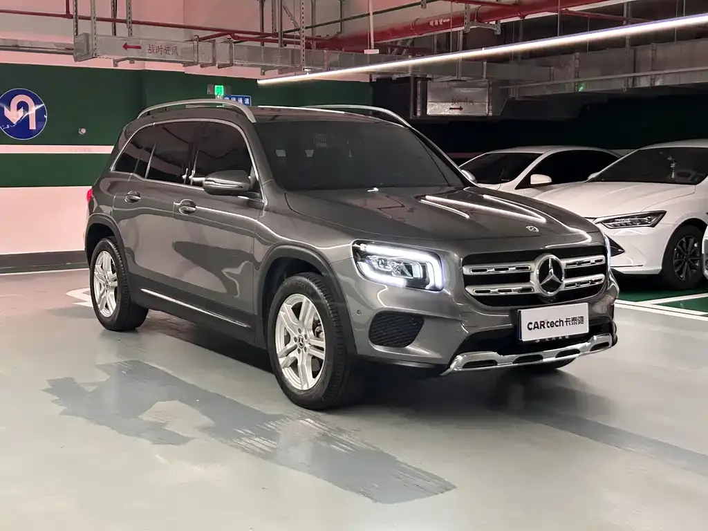 Mercedes-Benz GLB — фото 3