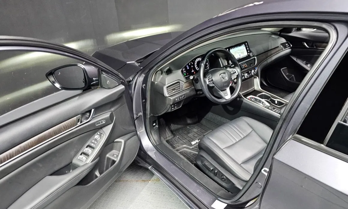 Honda Accord — фото 5