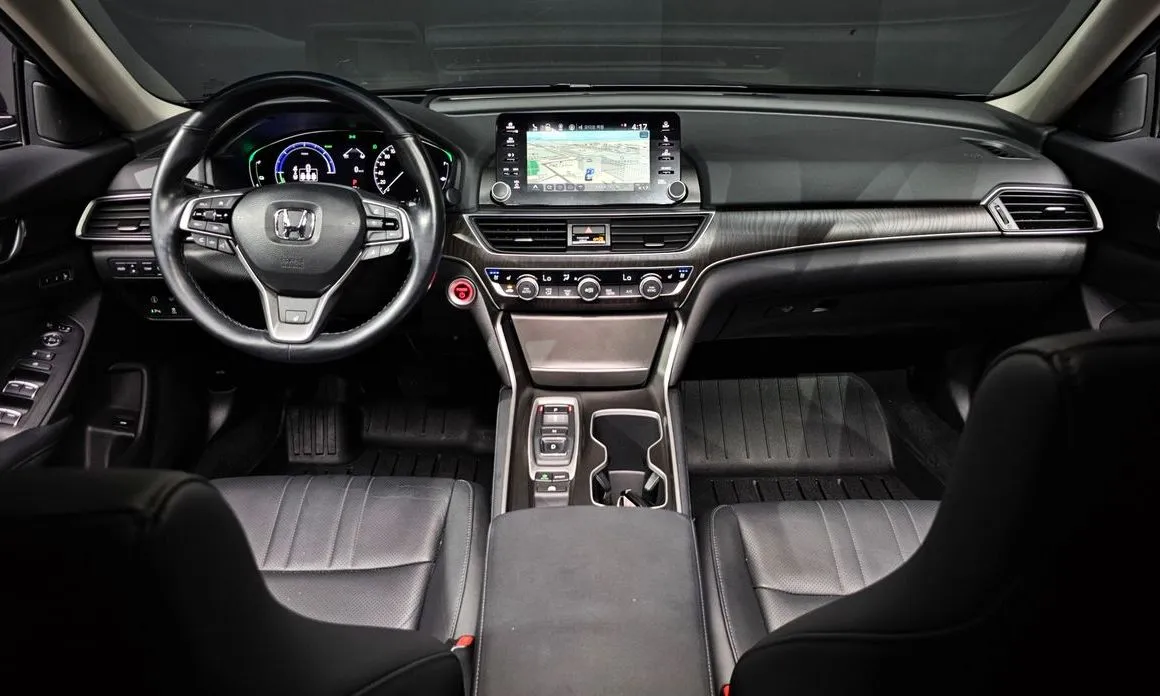 Honda Accord — фото 2