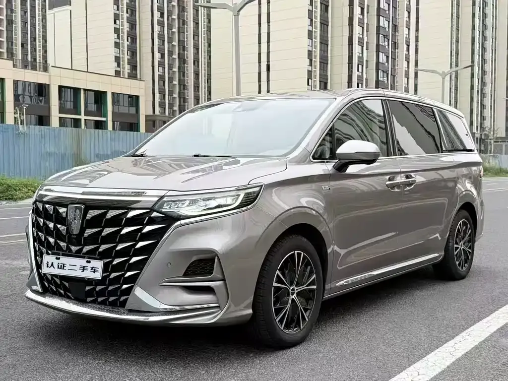 Roewe iMAX8 — фото 1