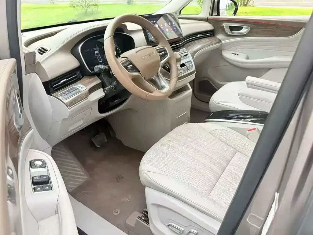 Roewe iMAX8 — фото 3