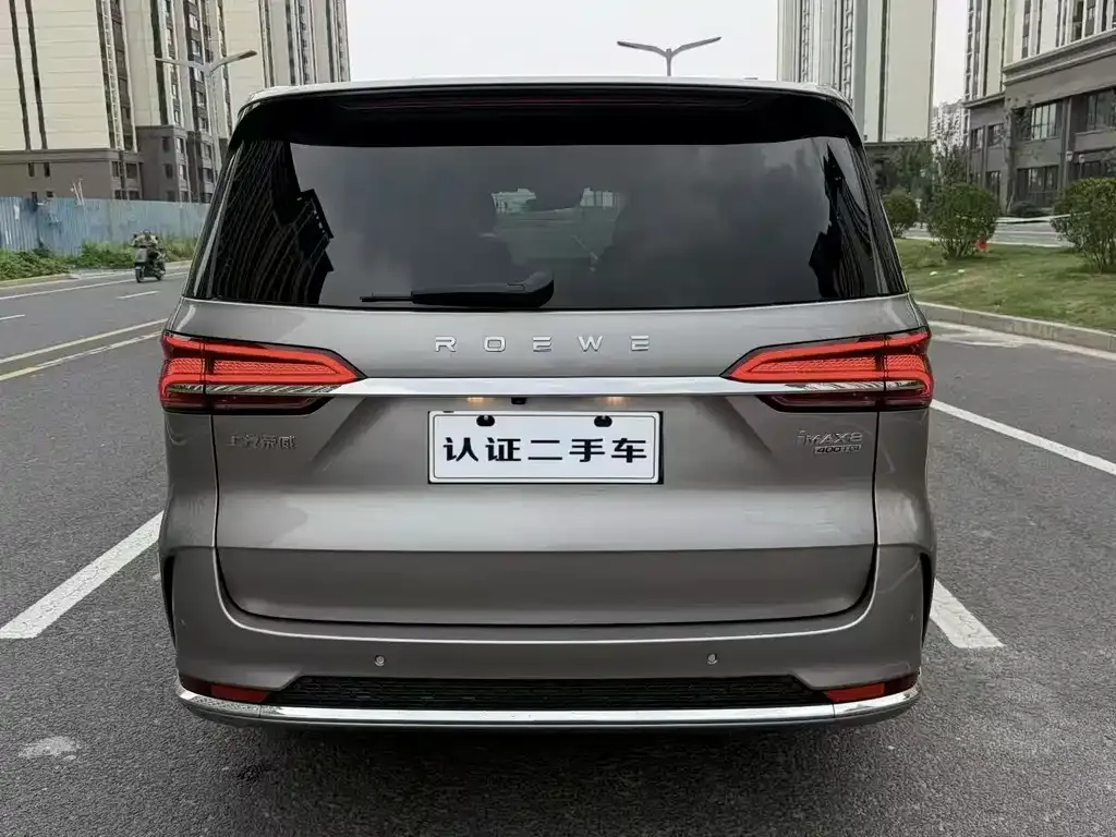Roewe iMAX8 — фото 6