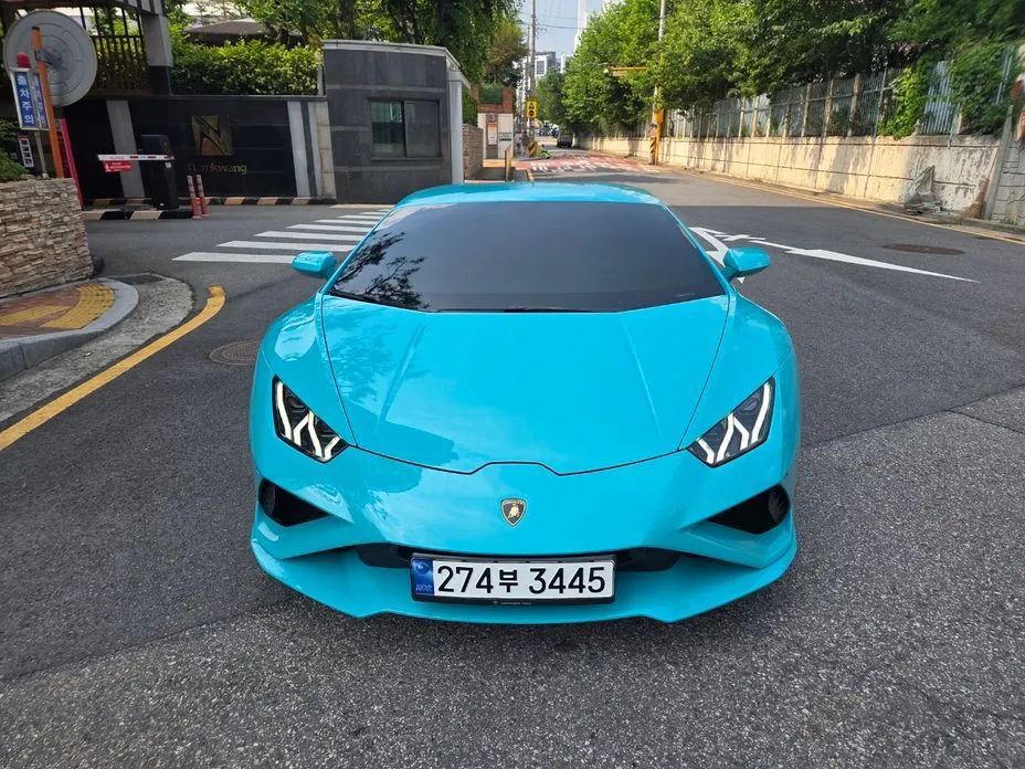 Lamborghini Huracan — фото 1