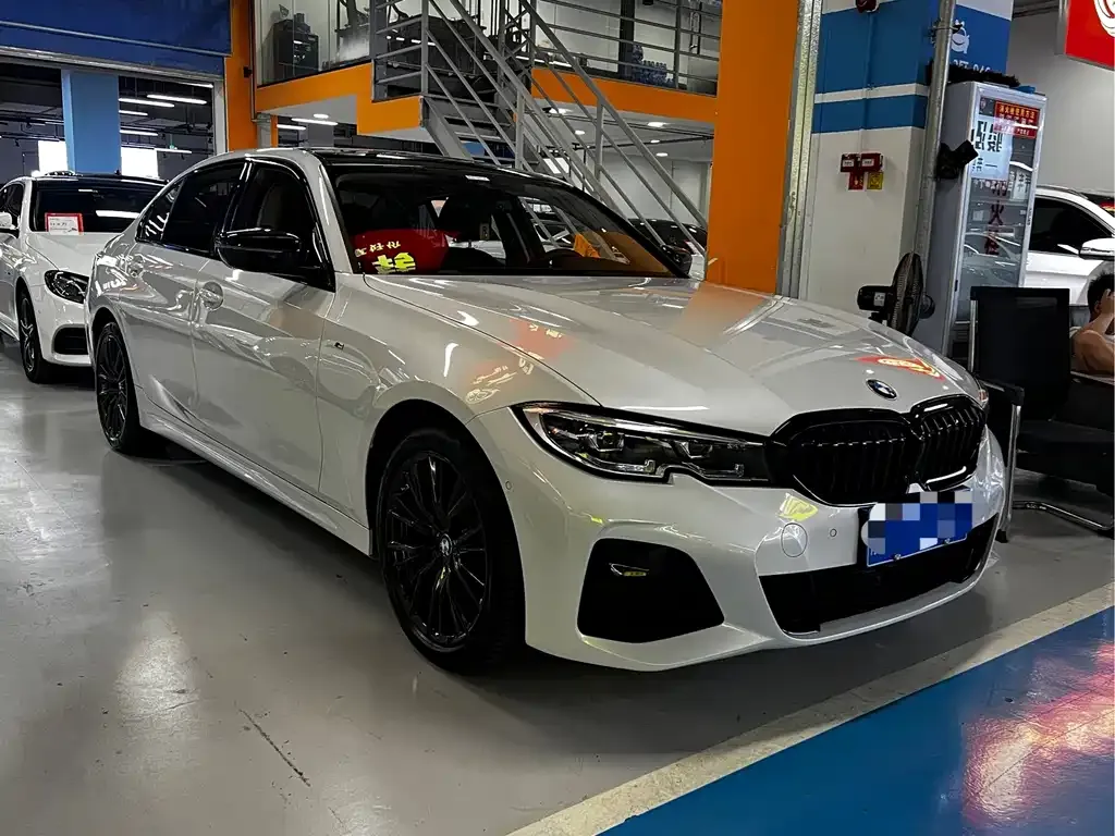 BMW 3 Series — фото 10