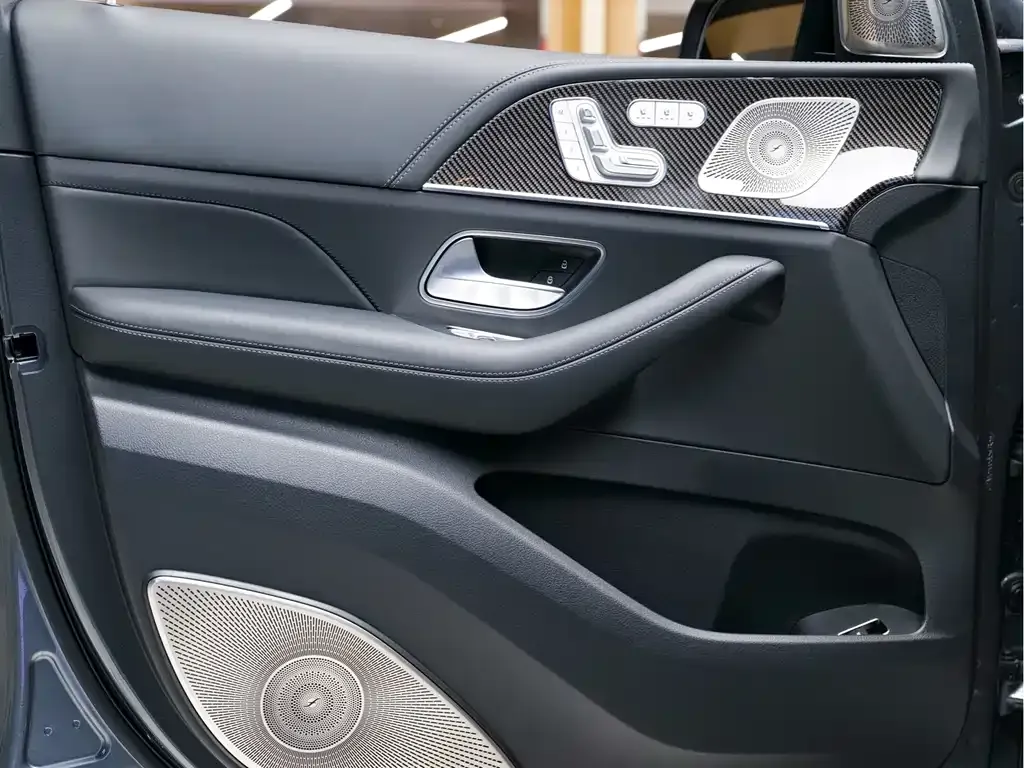 Mercedes-Benz GLS AMG — фото 9