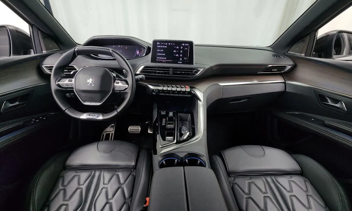 Peugeot 3008 — фото 10