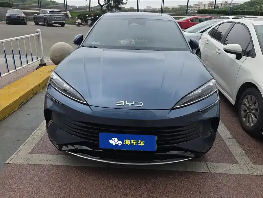 BYD Seal — фото 7