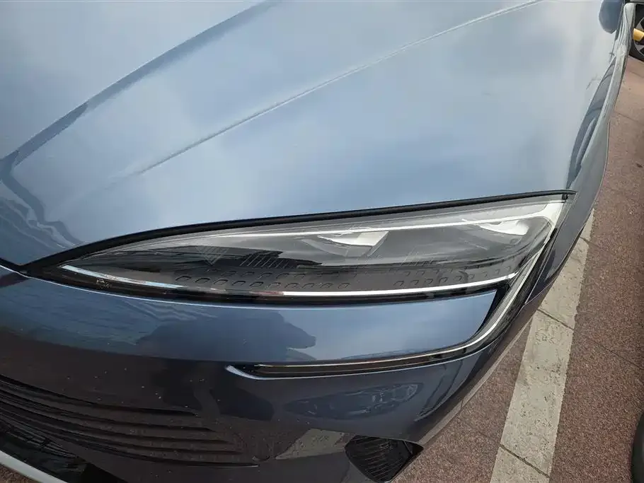 BYD Seal — фото 2