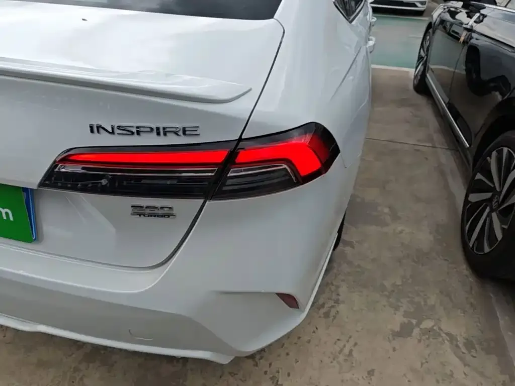 Honda Inspire — фото 3