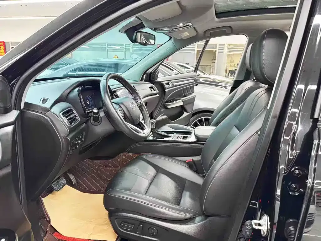 GAC Motor Trumpchi GS8 — фото 6