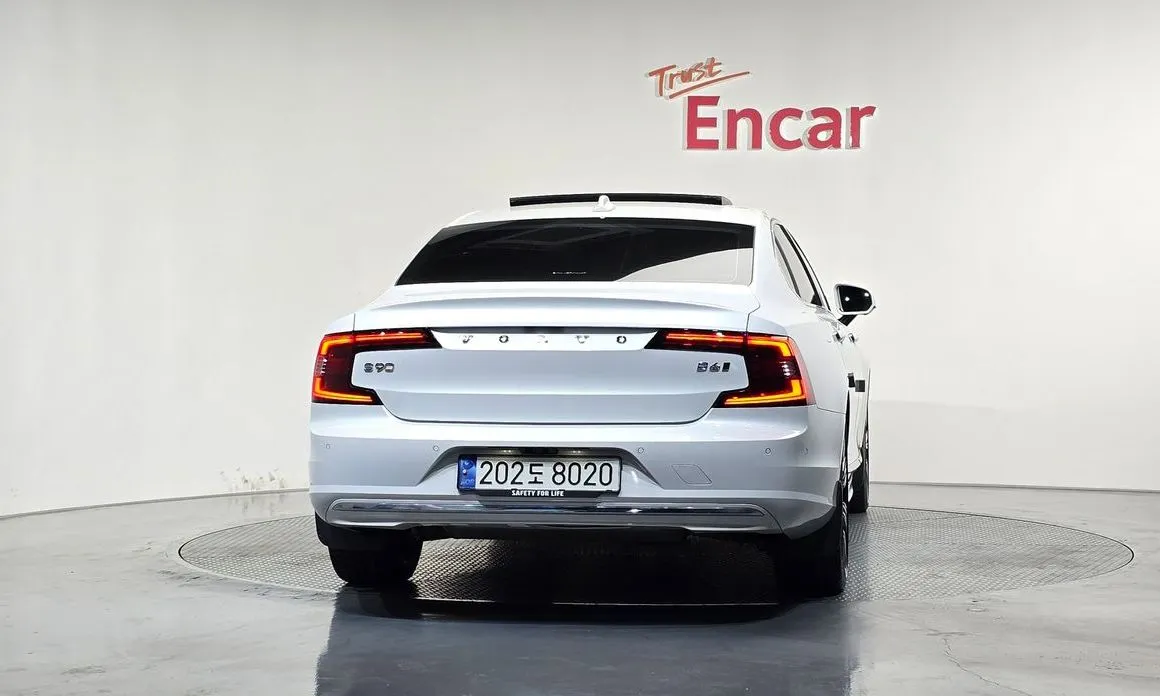 Volvo S90 — фото 2