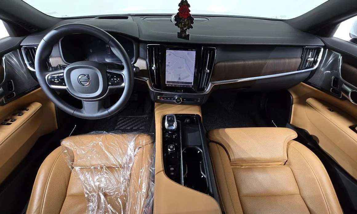 Volvo S90 — фото 10