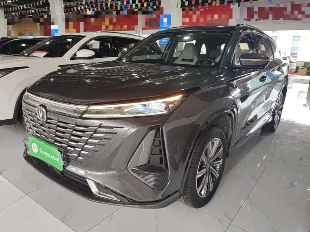 Changan CS75PLUS — фото 1
