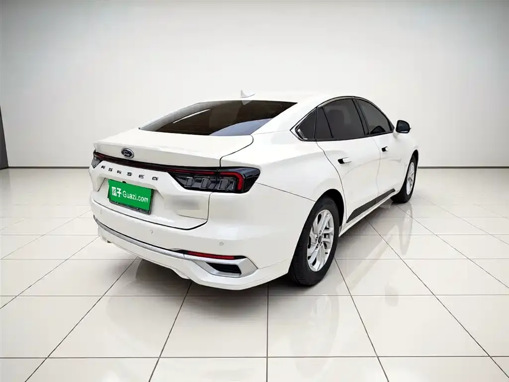 Ford Mondeo — фото 5