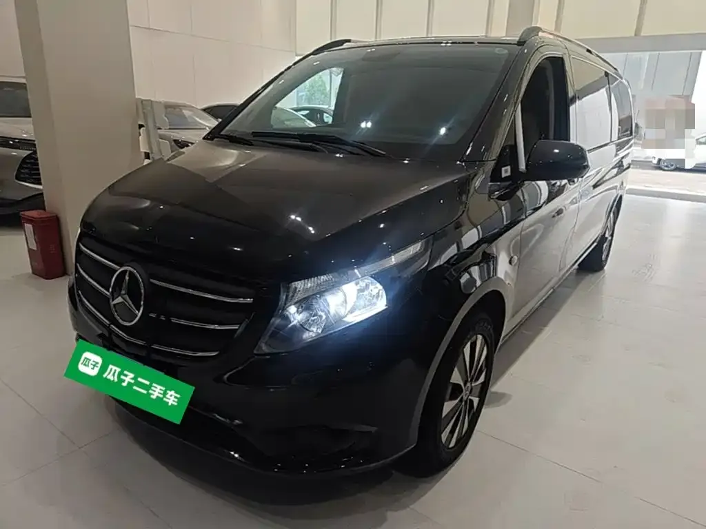 Mercedes-Benz Vito — фото 1