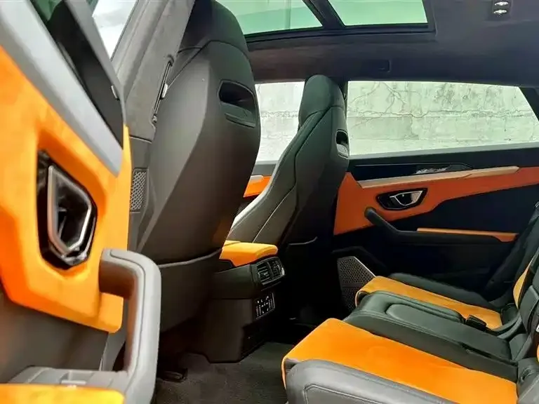 Lamborghini Urus — фото 3