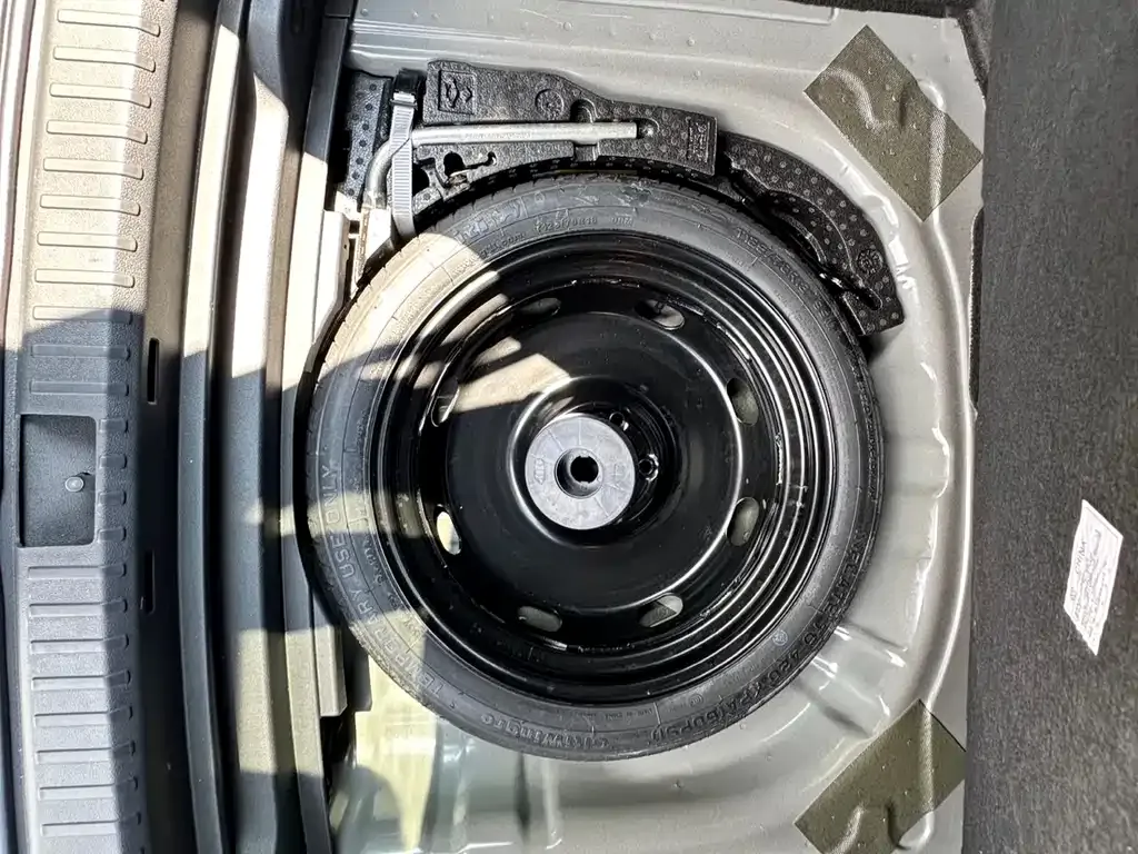 Volkswagen Tharu — фото 3