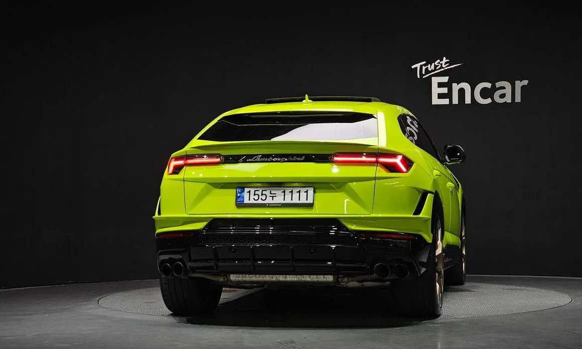 Lamborghini Urus — фото 6