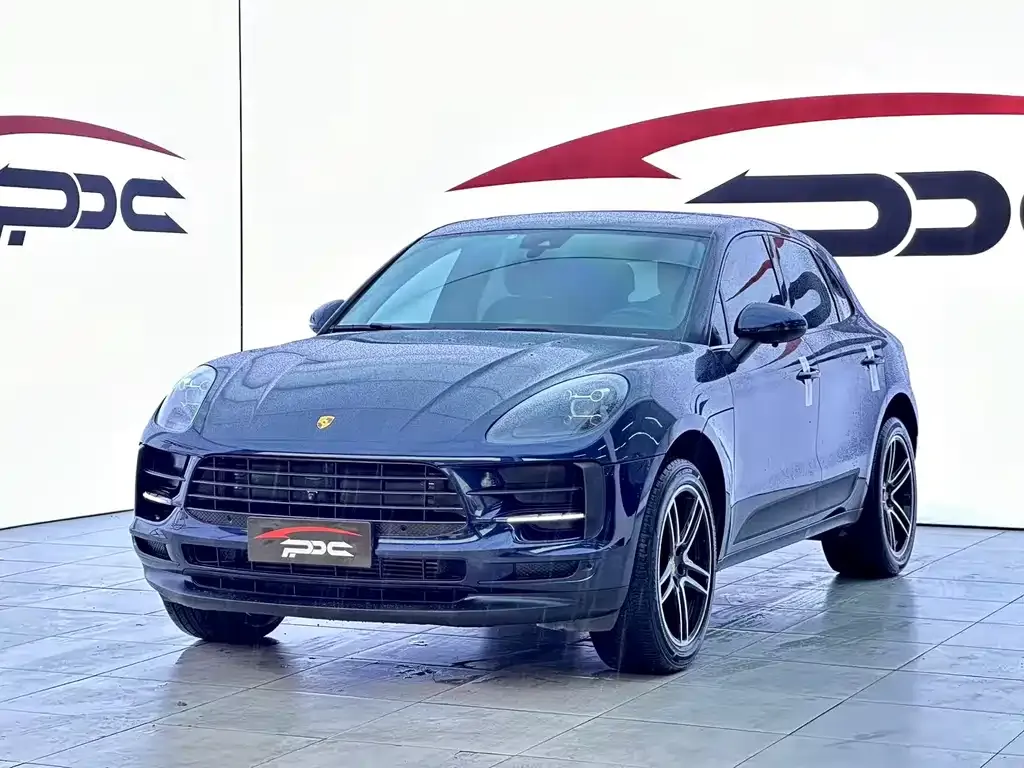 Porsche Macan — фото 1