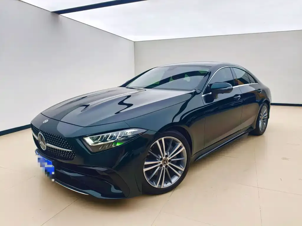 Mercedes-Benz CLS — фото 1