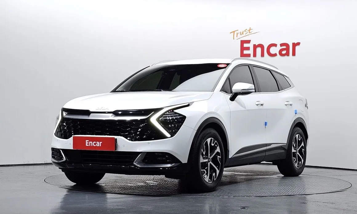 Kia Sportage — фото 1