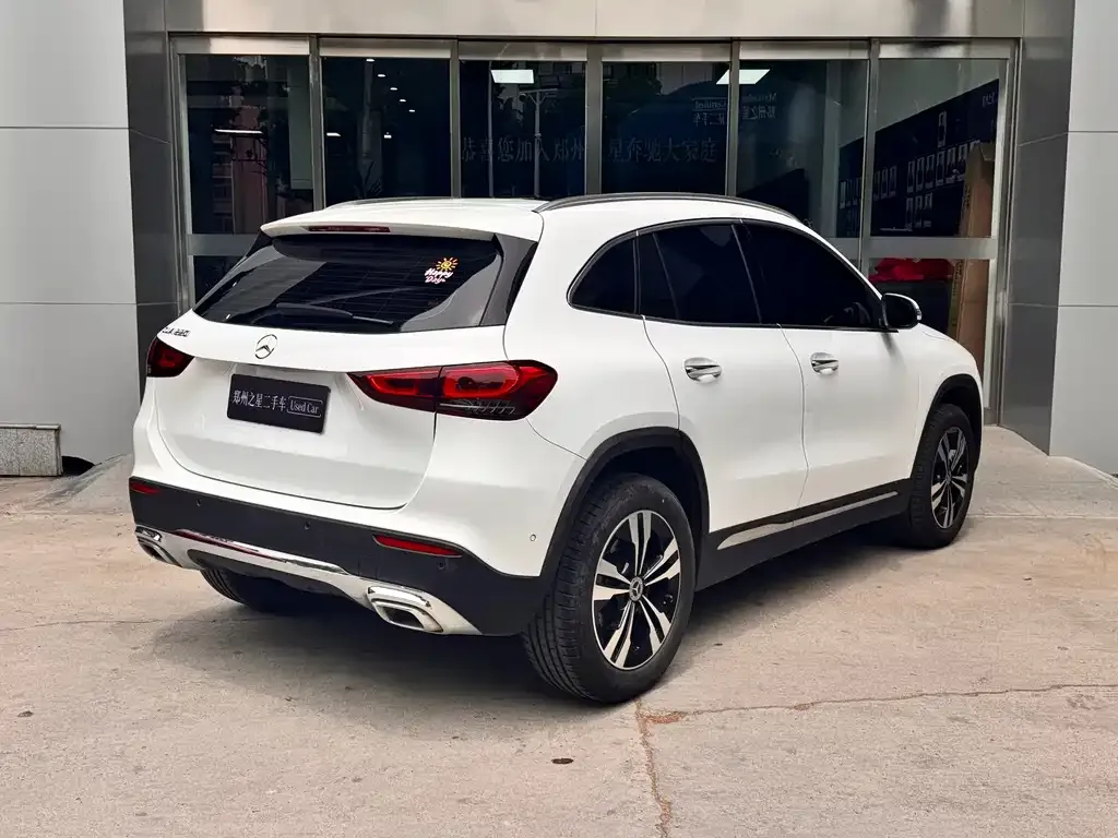 Mercedes-Benz GLA — фото 7