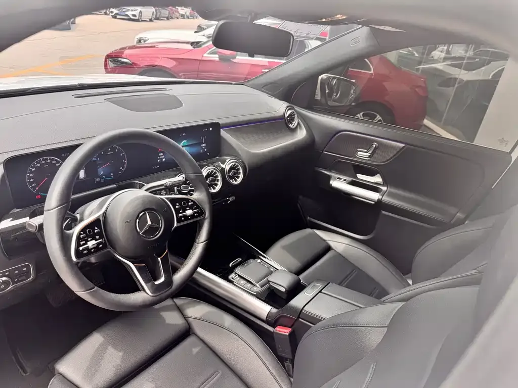 Mercedes-Benz GLA — фото 2