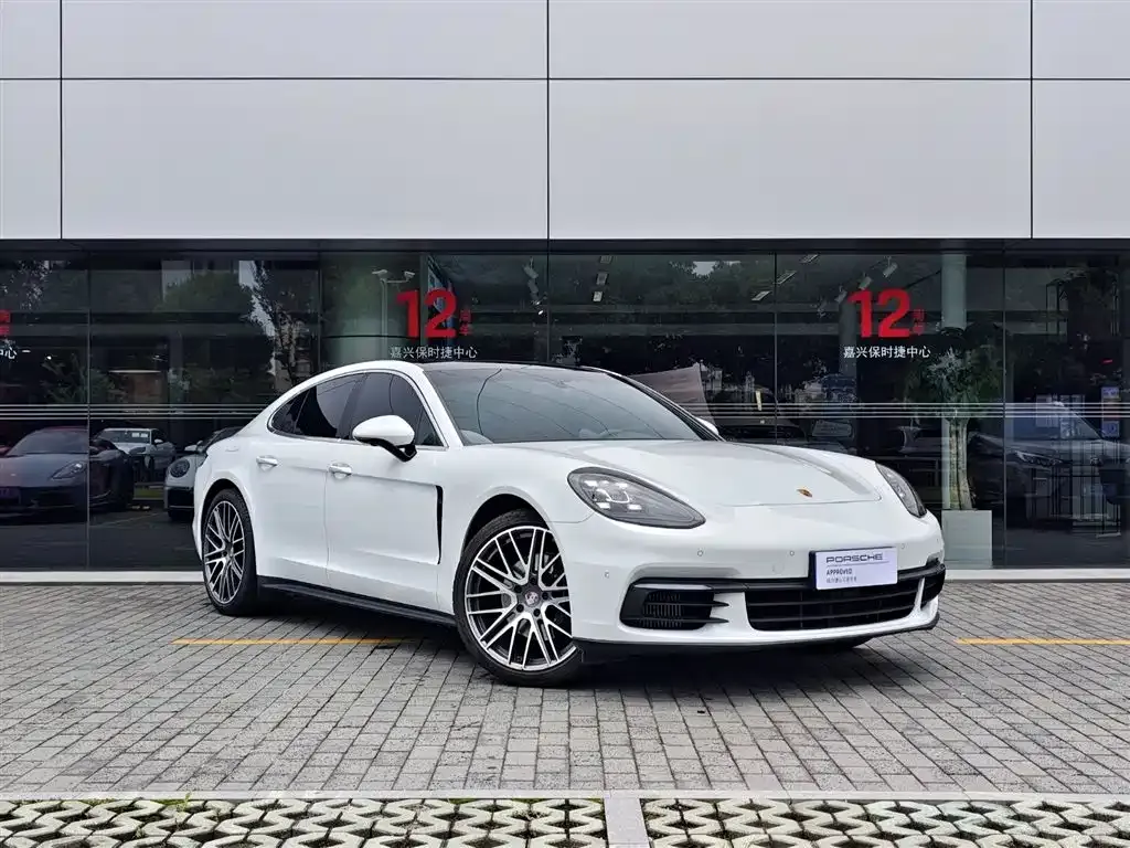 Porsche Panamera — фото 8