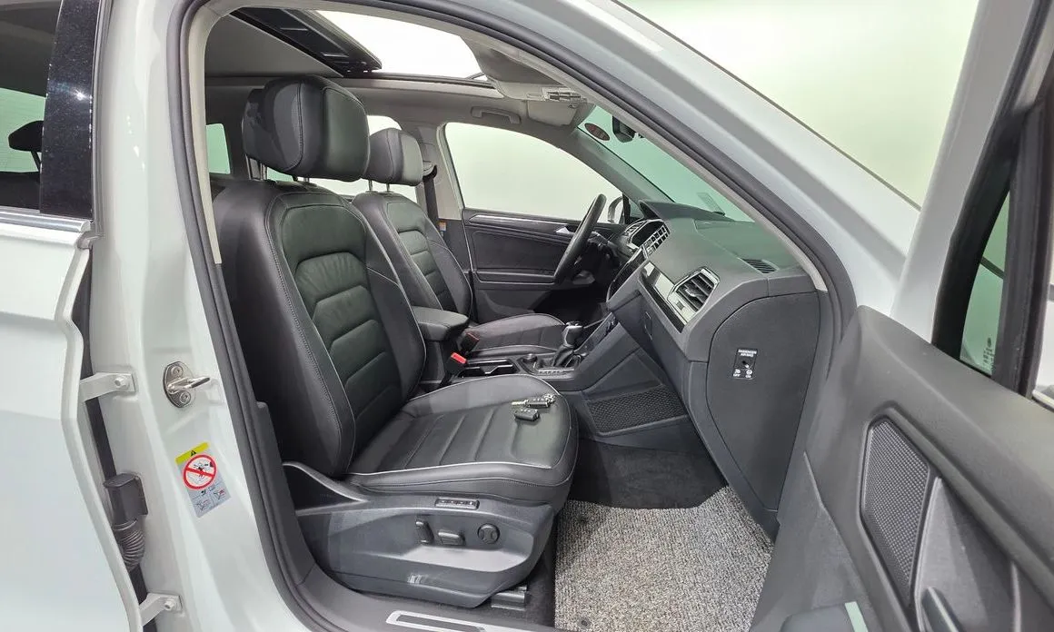 Volkswagen Tiguan — фото 8