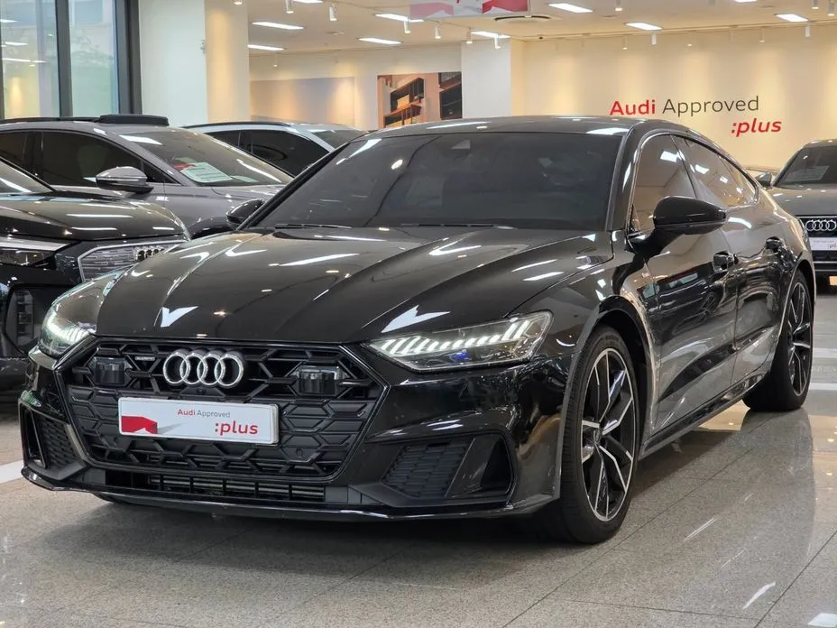 Audi A7 — фото 1