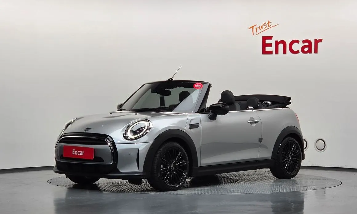 Mini Cooper Convertible — фото 1