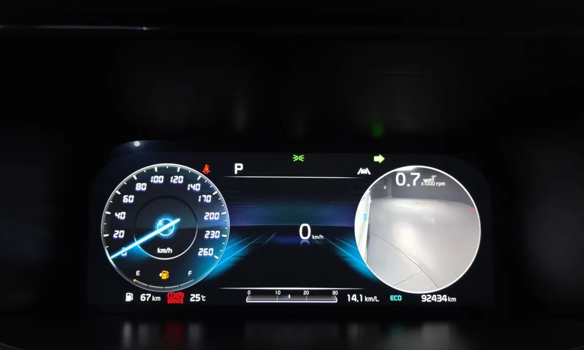 Kia Sorento — фото 7