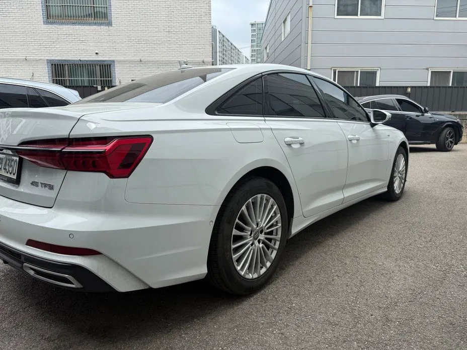 Audi A6 — фото 5