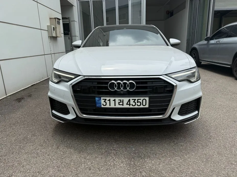 Audi A6 — фото 6