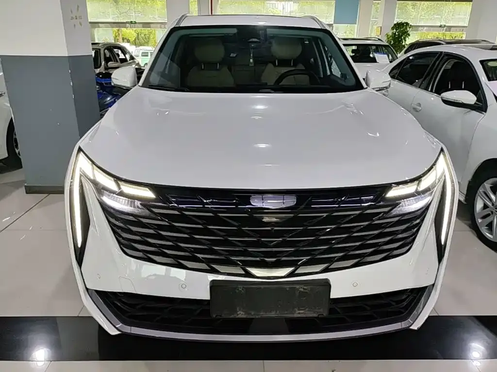 Geely Boyue L — фото 10