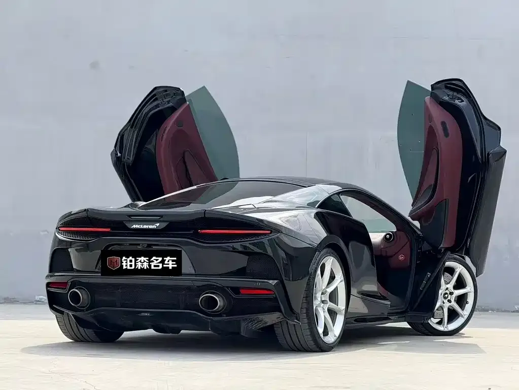 McLaren GT — фото 3