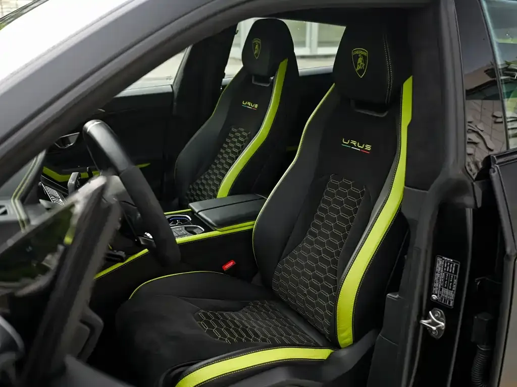Lamborghini Urus — фото 8