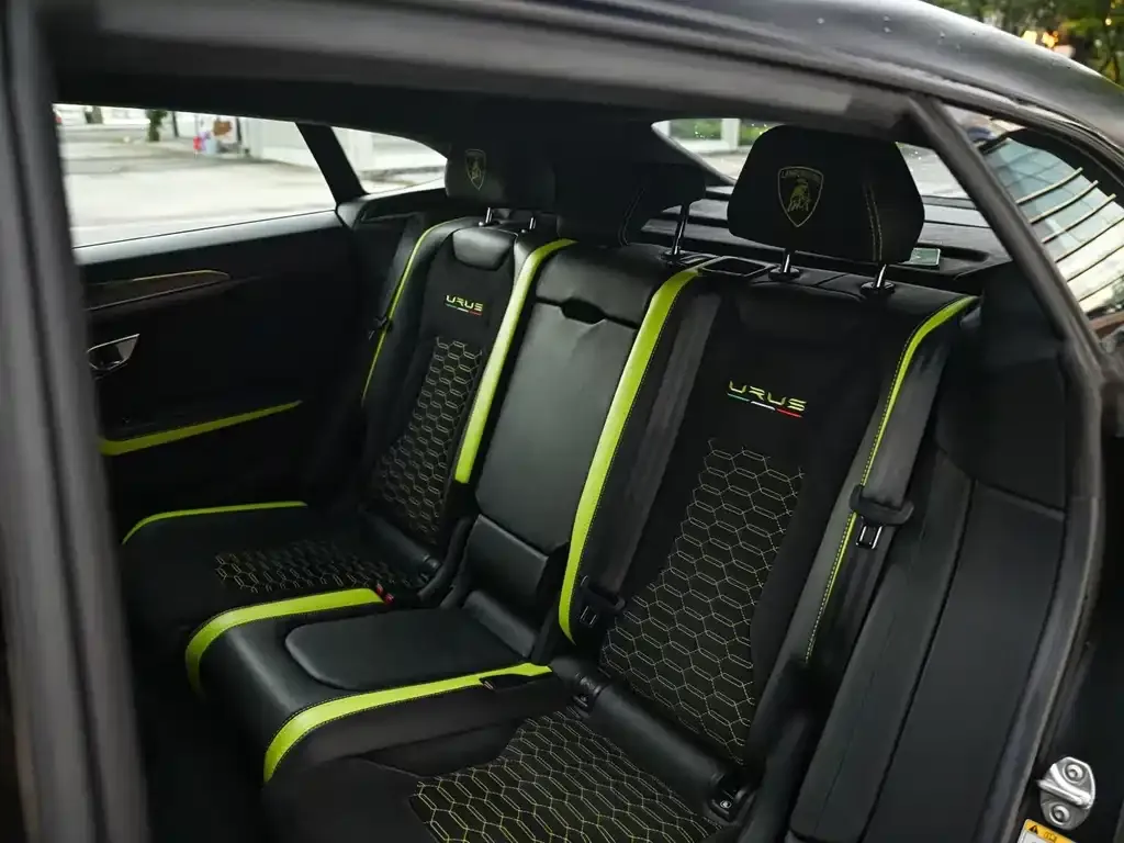 Lamborghini Urus — фото 4