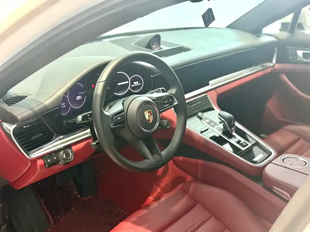 Porsche Panamera — фото 10