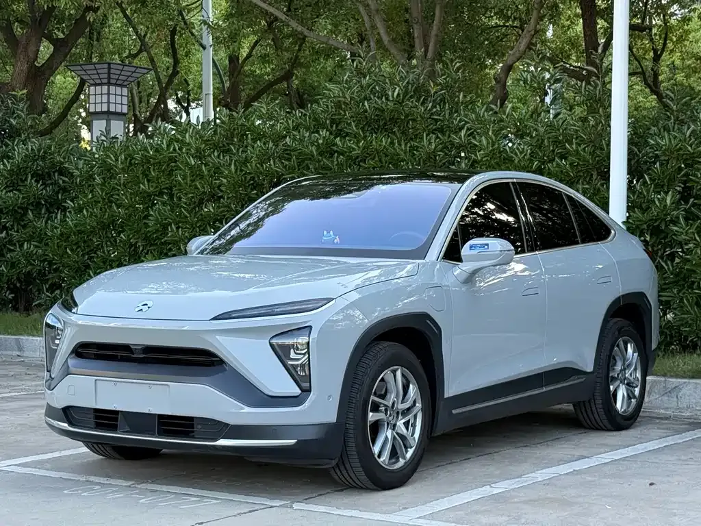 NIO EC6 — фото 1