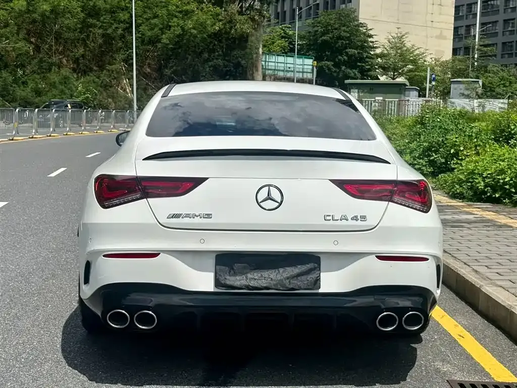 Mercedes-Benz CLA AMG — фото 6
