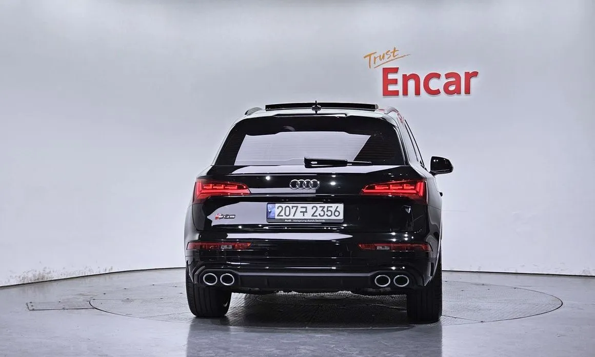 Audi SQ5 — фото 5