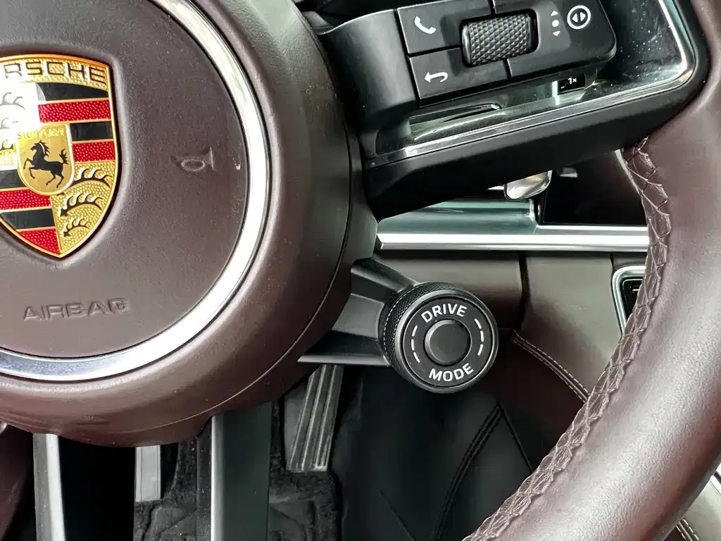 Porsche Panamera — фото 2