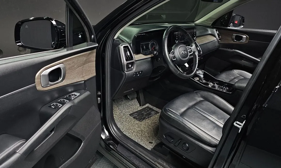 Kia Sorento — фото 4