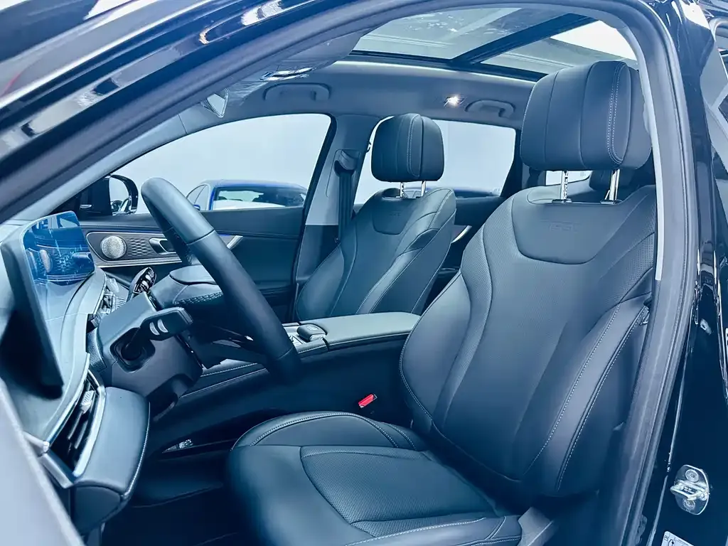 Chery Tiggo 8 PRO — фото 2
