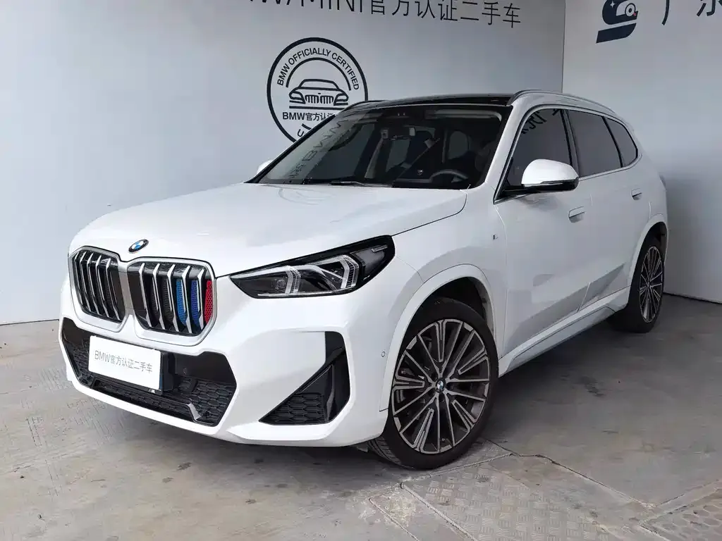 BMW X1 — фото 1