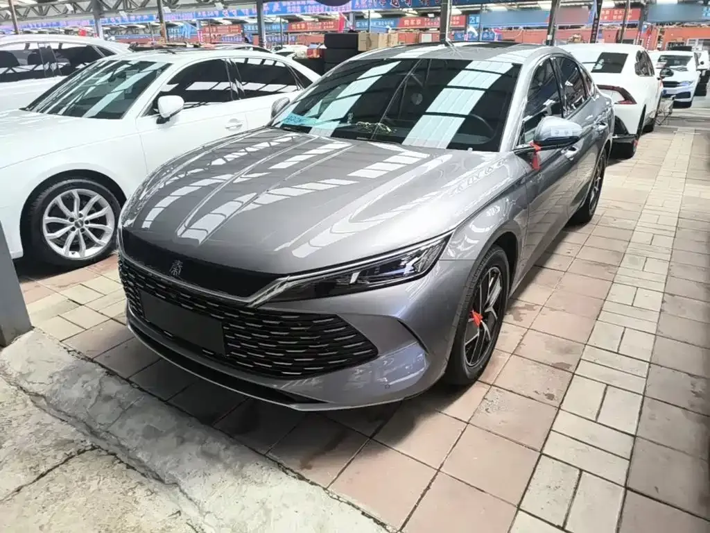 BYD Qin L — фото 1