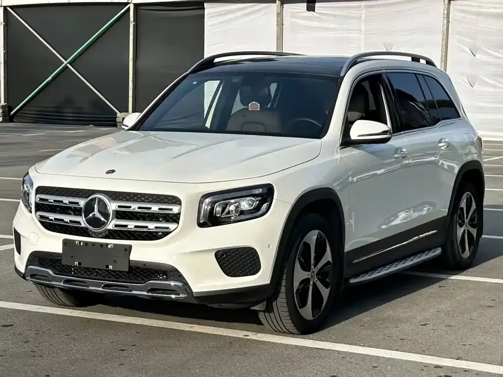 Mercedes-Benz GLB — фото 2